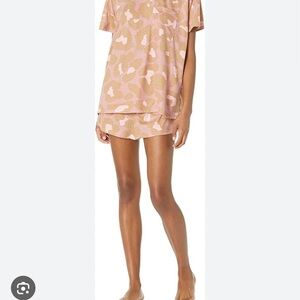 Show me your mumu medium day off pj set rosey pink leopard medium
